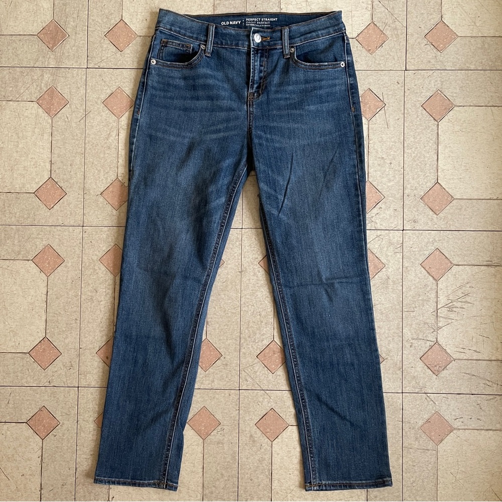 Old Navy Perfect Straight Jeans